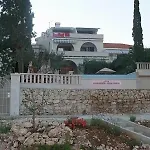 Villa Luxury Ciovo Sleeps 17, Infinity Pool, Seafront